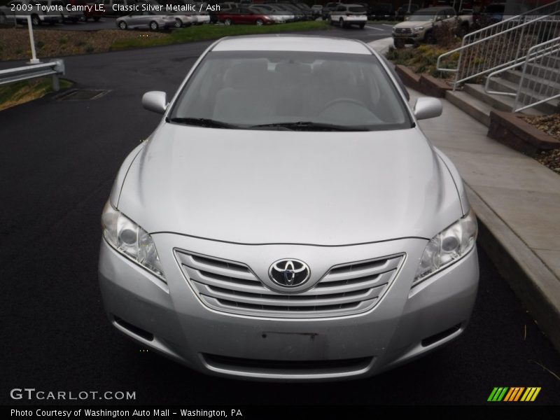 Classic Silver Metallic / Ash 2009 Toyota Camry LE