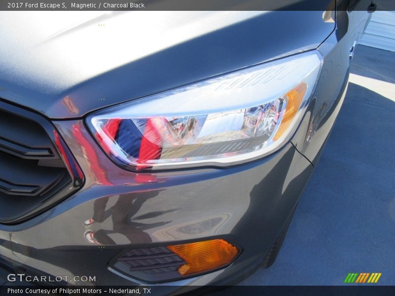 Magnetic / Charcoal Black 2017 Ford Escape S