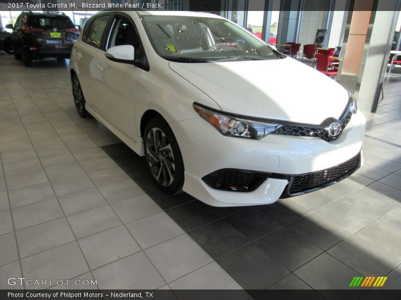Blizzard White Pearl / Black 2017 Toyota Corolla iM