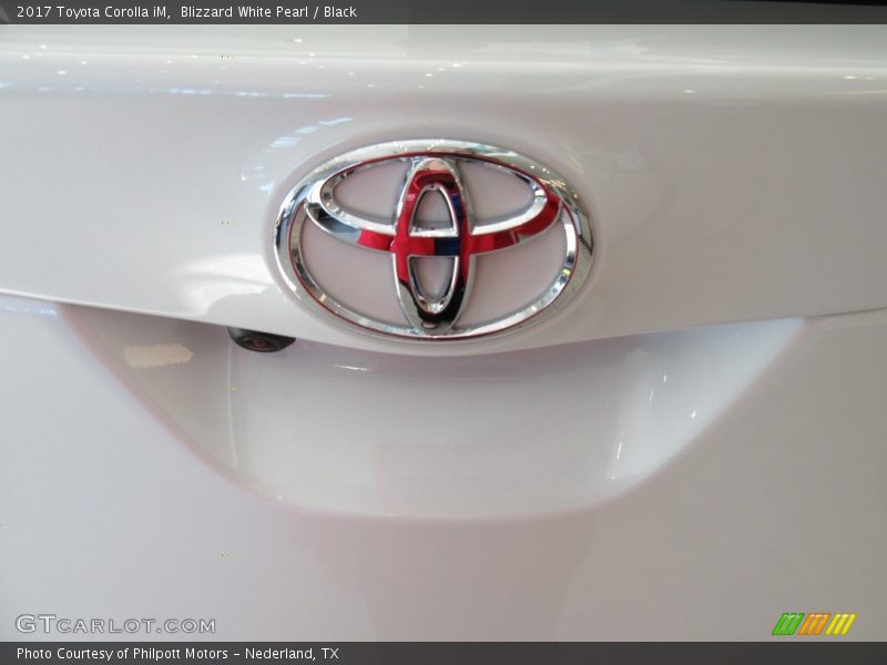  2017 Corolla iM  Logo