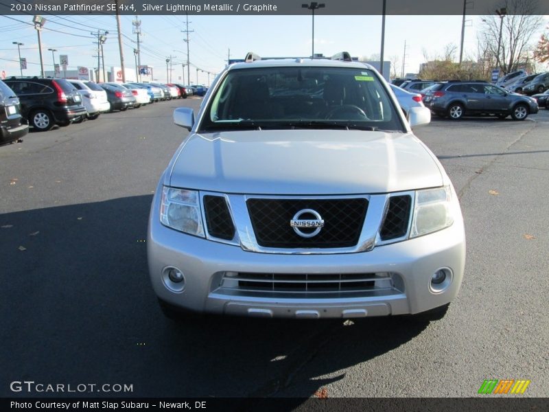 Silver Lightning Metallic / Graphite 2010 Nissan Pathfinder SE 4x4