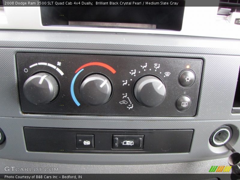 Brilliant Black Crystal Pearl / Medium Slate Gray 2008 Dodge Ram 3500 SLT Quad Cab 4x4 Dually