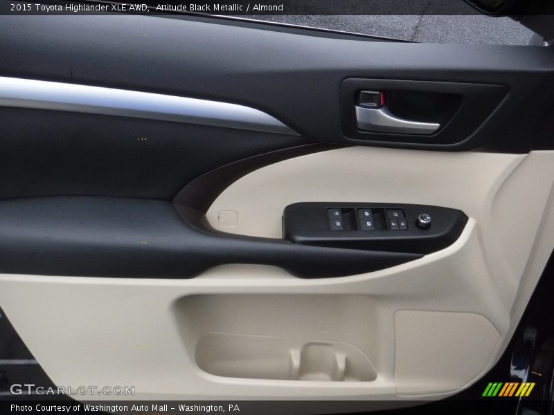 Attitude Black Metallic / Almond 2015 Toyota Highlander XLE AWD