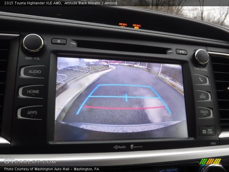 Attitude Black Metallic / Almond 2015 Toyota Highlander XLE AWD