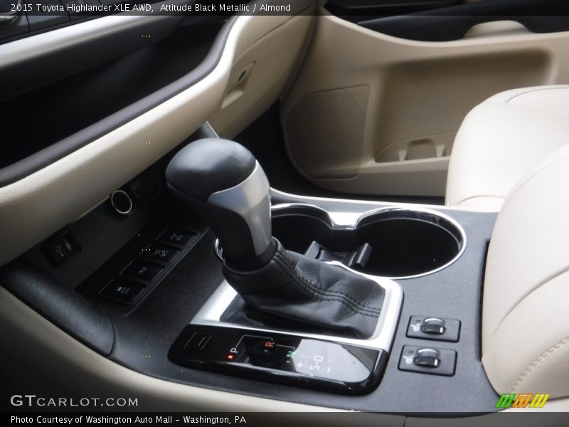 Attitude Black Metallic / Almond 2015 Toyota Highlander XLE AWD