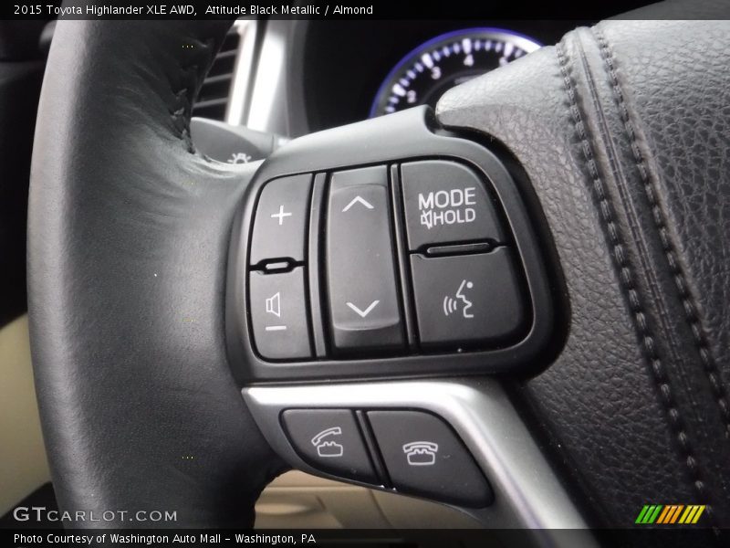 Attitude Black Metallic / Almond 2015 Toyota Highlander XLE AWD