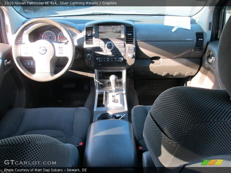 Silver Lightning Metallic / Graphite 2010 Nissan Pathfinder SE 4x4