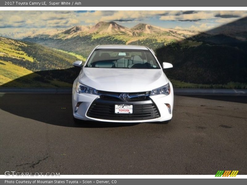 Super White / Ash 2017 Toyota Camry LE