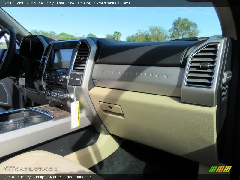 Oxford White / Camel 2017 Ford F350 Super Duty Lariat Crew Cab 4x4
