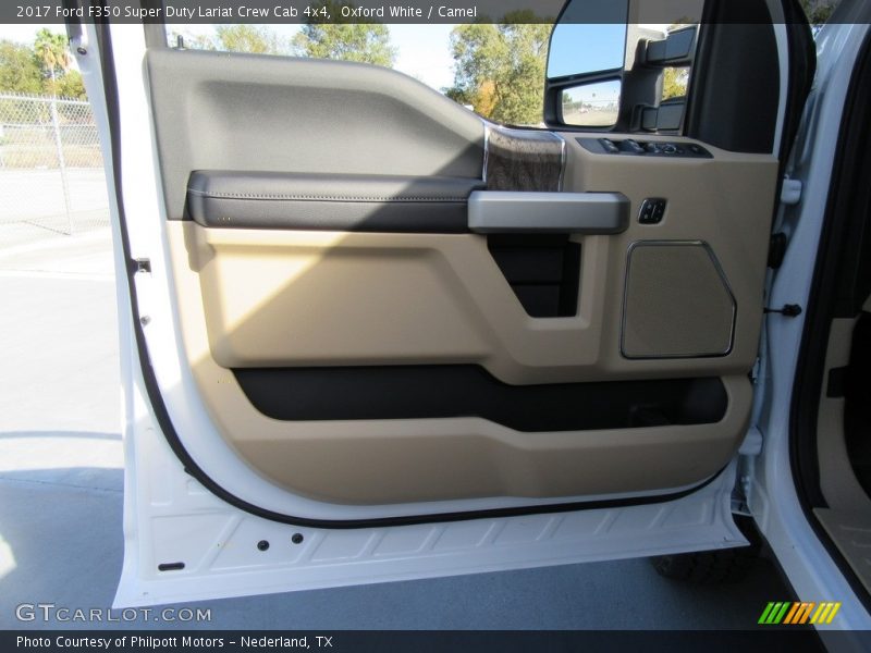 Door Panel of 2017 F350 Super Duty Lariat Crew Cab 4x4