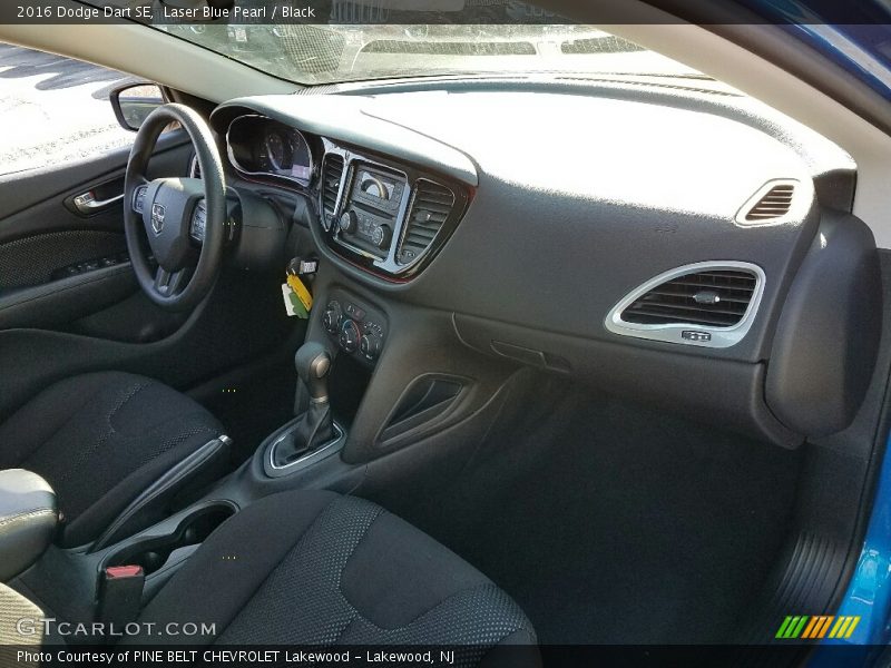 Laser Blue Pearl / Black 2016 Dodge Dart SE