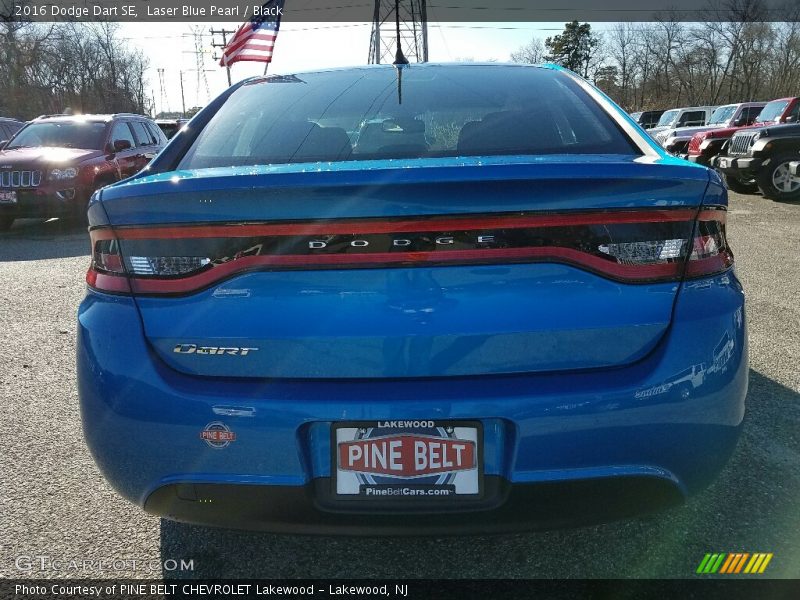 Laser Blue Pearl / Black 2016 Dodge Dart SE