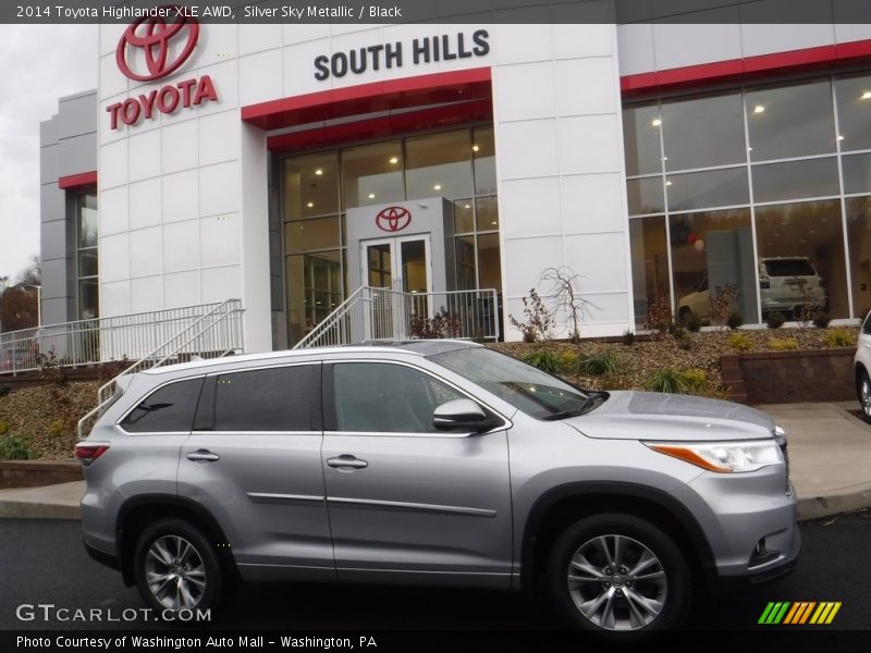 Silver Sky Metallic / Black 2014 Toyota Highlander XLE AWD