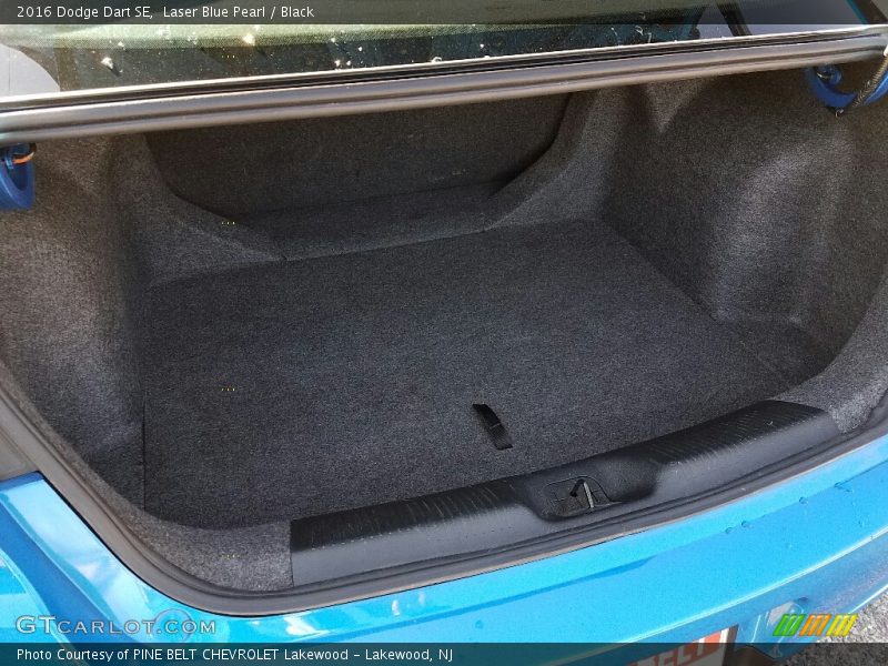 Laser Blue Pearl / Black 2016 Dodge Dart SE