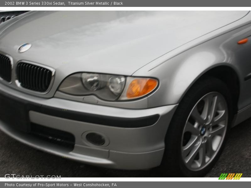 Titanium Silver Metallic / Black 2002 BMW 3 Series 330xi Sedan