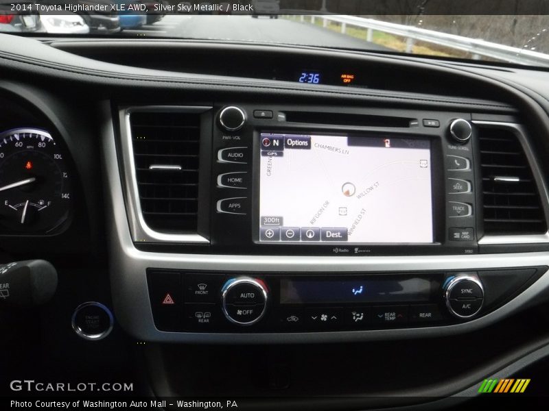 Silver Sky Metallic / Black 2014 Toyota Highlander XLE AWD