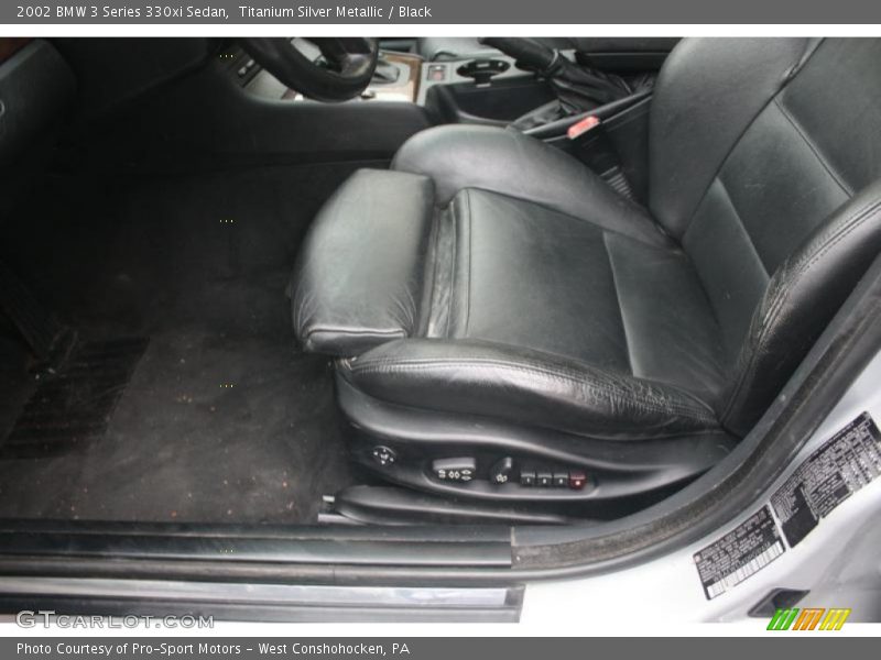 Titanium Silver Metallic / Black 2002 BMW 3 Series 330xi Sedan