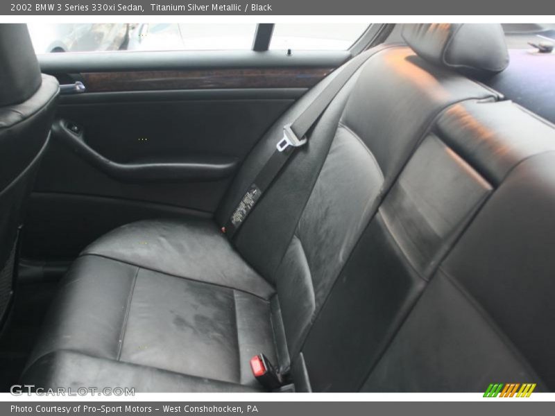 Titanium Silver Metallic / Black 2002 BMW 3 Series 330xi Sedan