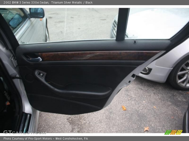 Titanium Silver Metallic / Black 2002 BMW 3 Series 330xi Sedan