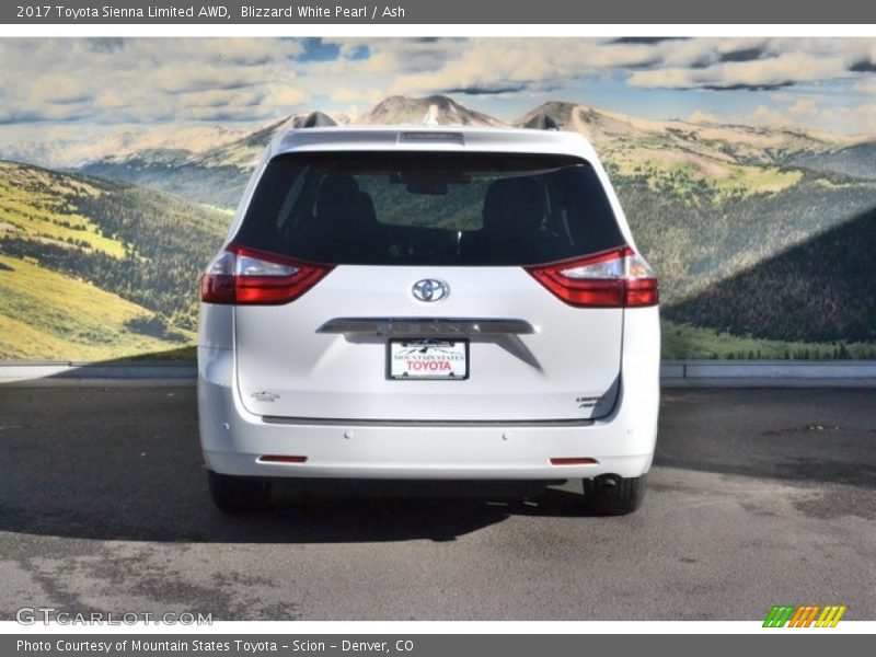 Blizzard White Pearl / Ash 2017 Toyota Sienna Limited AWD