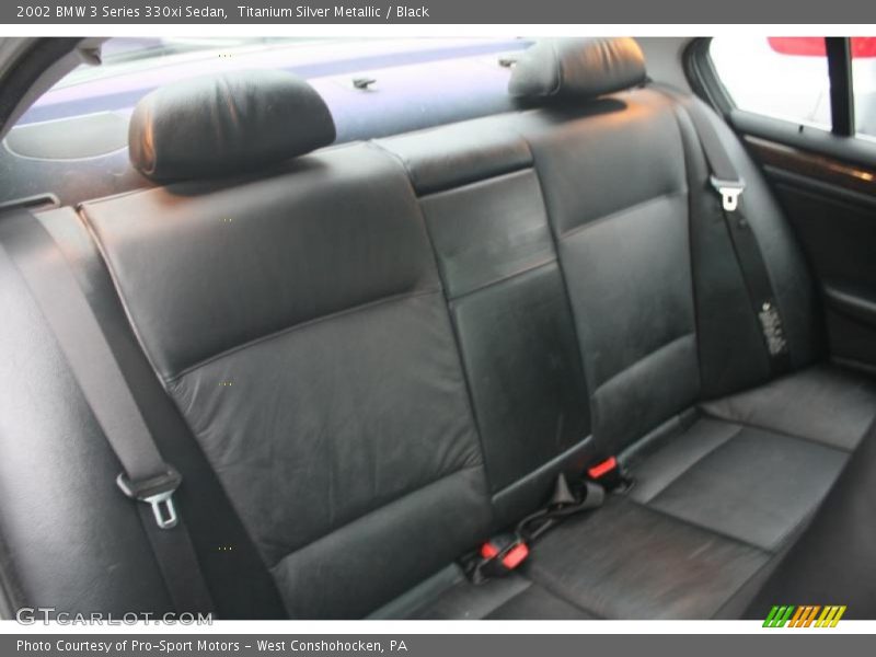Titanium Silver Metallic / Black 2002 BMW 3 Series 330xi Sedan