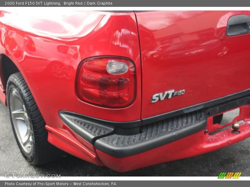 Bright Red / Dark Graphite 2000 Ford F150 SVT Lightning