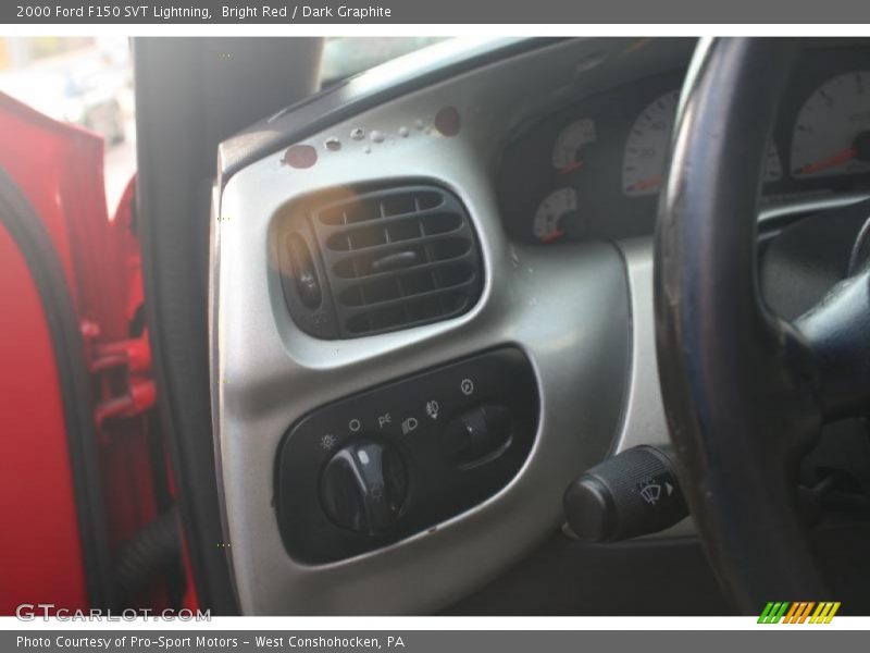 Bright Red / Dark Graphite 2000 Ford F150 SVT Lightning