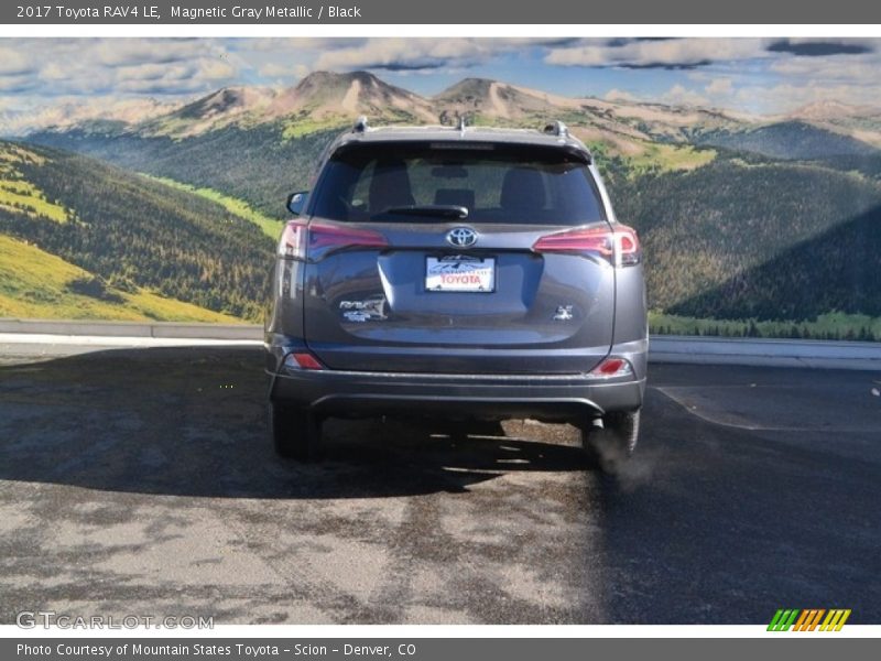 Magnetic Gray Metallic / Black 2017 Toyota RAV4 LE
