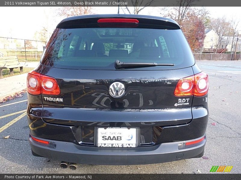 Deep Black Metallic / Charcoal 2011 Volkswagen Tiguan SEL 4Motion