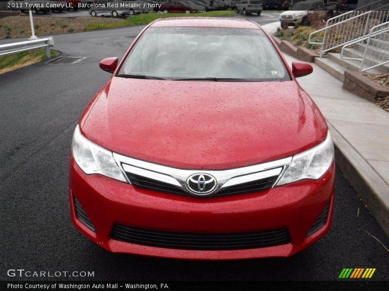 Barcelona Red Metallic / Ivory 2013 Toyota Camry LE