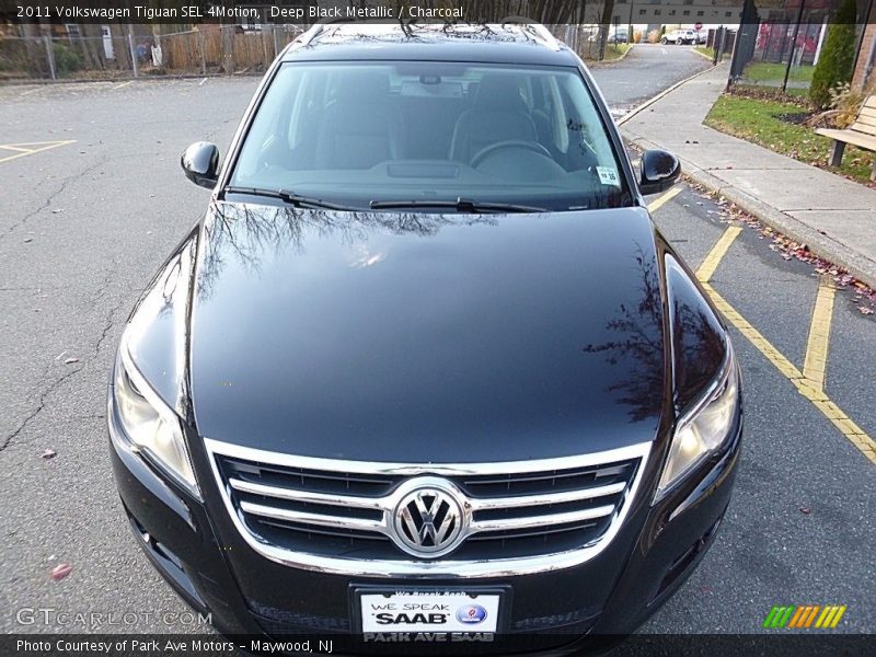 Deep Black Metallic / Charcoal 2011 Volkswagen Tiguan SEL 4Motion