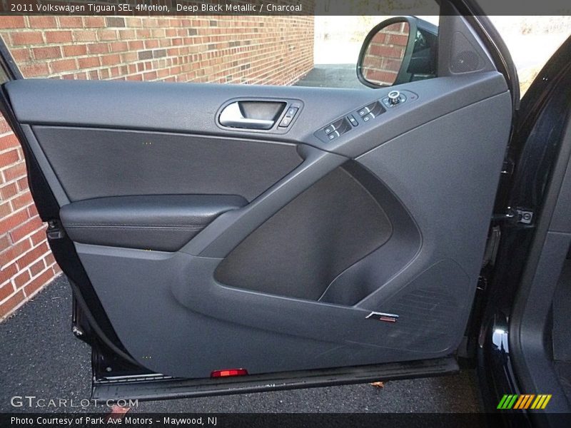 Deep Black Metallic / Charcoal 2011 Volkswagen Tiguan SEL 4Motion