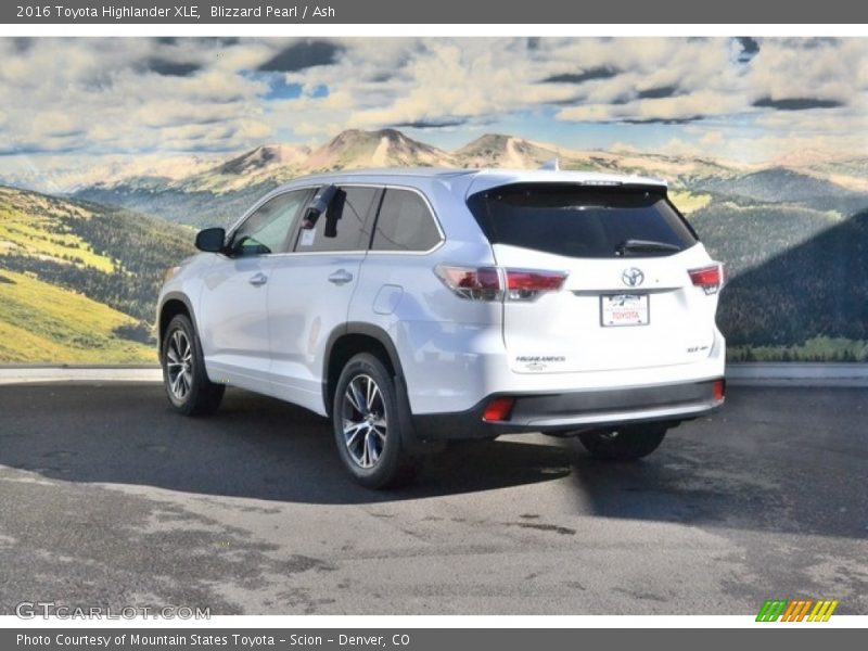 Blizzard Pearl / Ash 2016 Toyota Highlander XLE