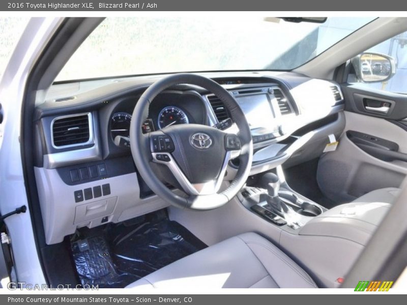 Blizzard Pearl / Ash 2016 Toyota Highlander XLE