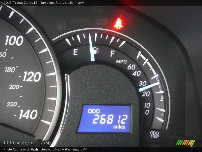 Barcelona Red Metallic / Ivory 2013 Toyota Camry LE