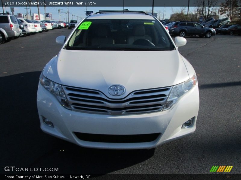 Blizzard White Pearl / Ivory 2010 Toyota Venza V6