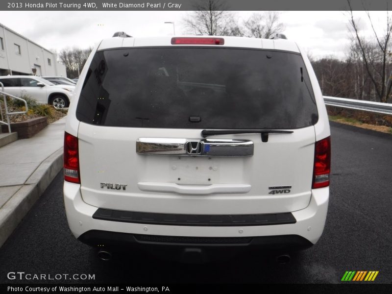 White Diamond Pearl / Gray 2013 Honda Pilot Touring 4WD