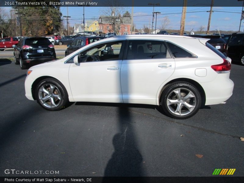 Blizzard White Pearl / Ivory 2010 Toyota Venza V6