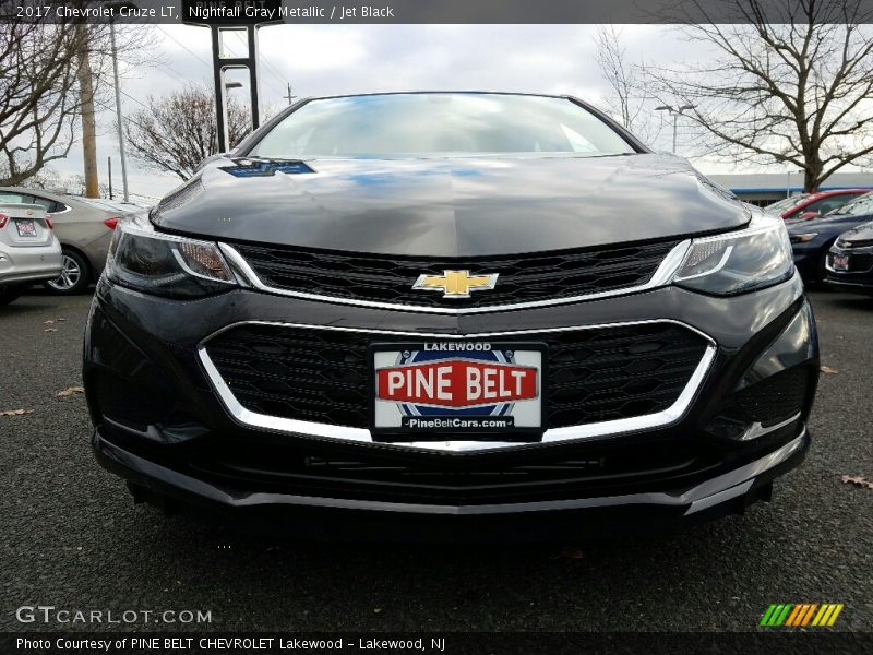 Nightfall Gray Metallic / Jet Black 2017 Chevrolet Cruze LT
