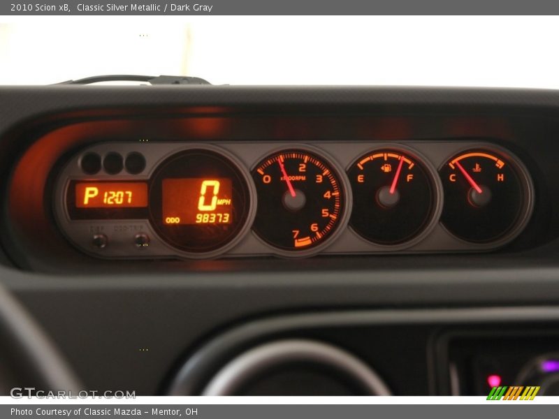 Classic Silver Metallic / Dark Gray 2010 Scion xB