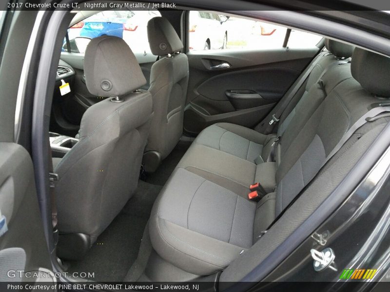 Nightfall Gray Metallic / Jet Black 2017 Chevrolet Cruze LT