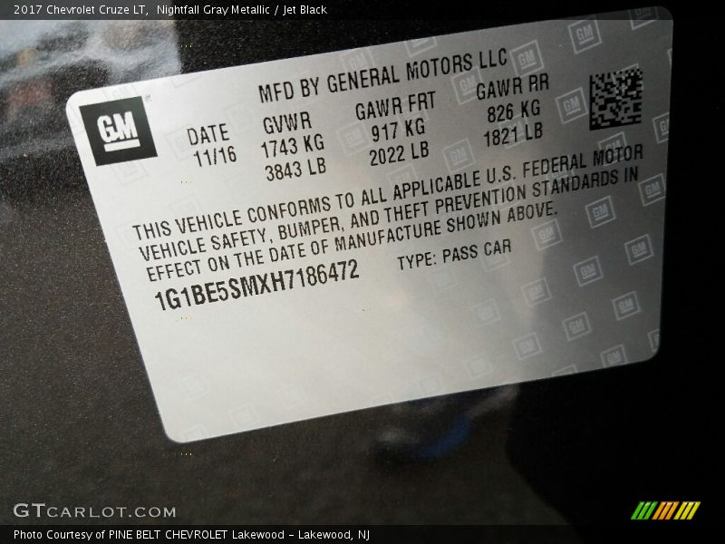 Nightfall Gray Metallic / Jet Black 2017 Chevrolet Cruze LT