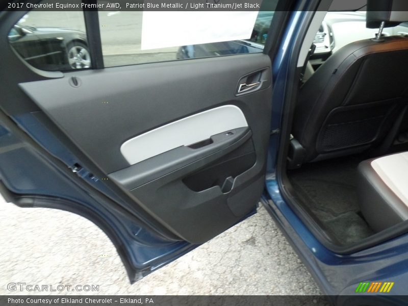 Patriot Blue Metallic / Light Titanium/Jet Black 2017 Chevrolet Equinox Premier AWD