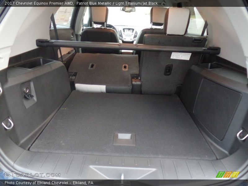 Patriot Blue Metallic / Light Titanium/Jet Black 2017 Chevrolet Equinox Premier AWD