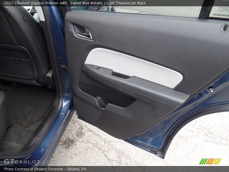 Patriot Blue Metallic / Light Titanium/Jet Black 2017 Chevrolet Equinox Premier AWD
