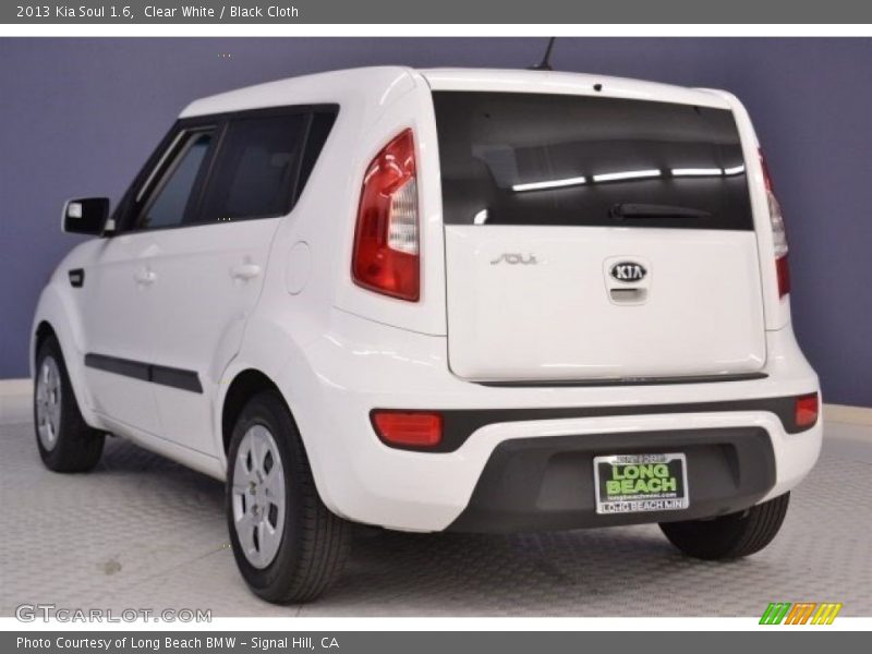 Clear White / Black Cloth 2013 Kia Soul 1.6