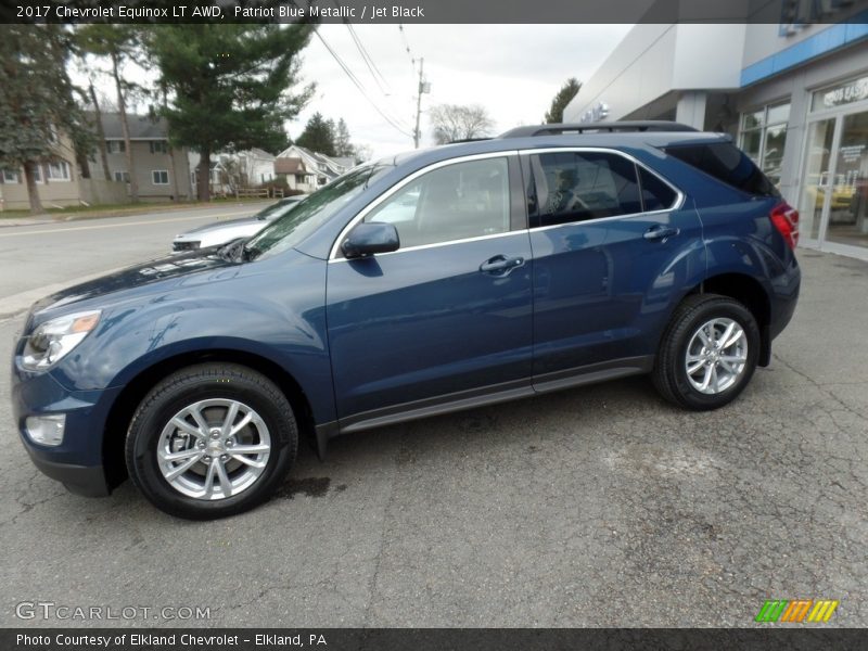 Patriot Blue Metallic / Jet Black 2017 Chevrolet Equinox LT AWD