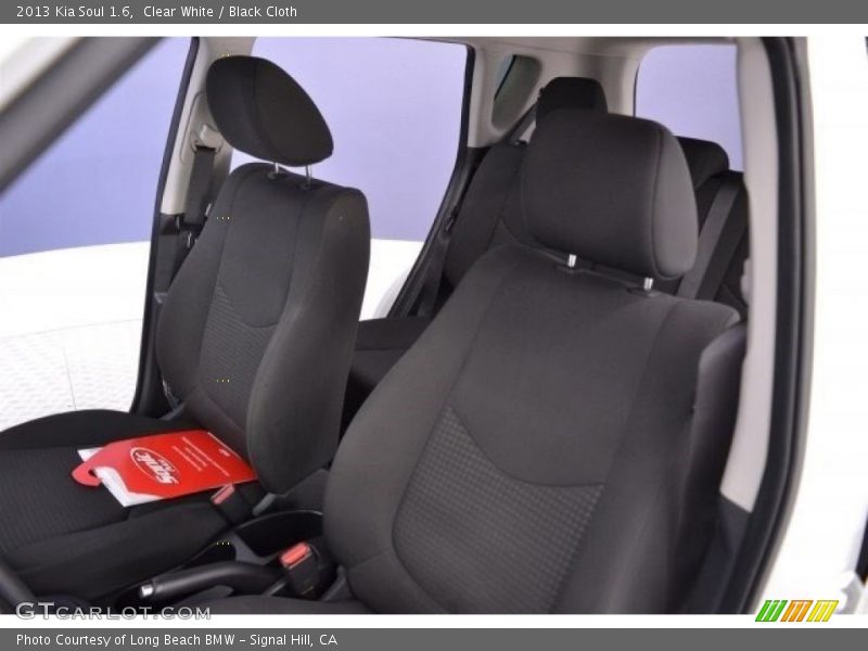 Clear White / Black Cloth 2013 Kia Soul 1.6