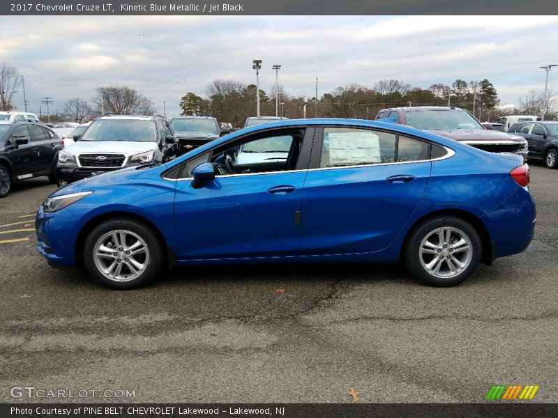 Kinetic Blue Metallic / Jet Black 2017 Chevrolet Cruze LT