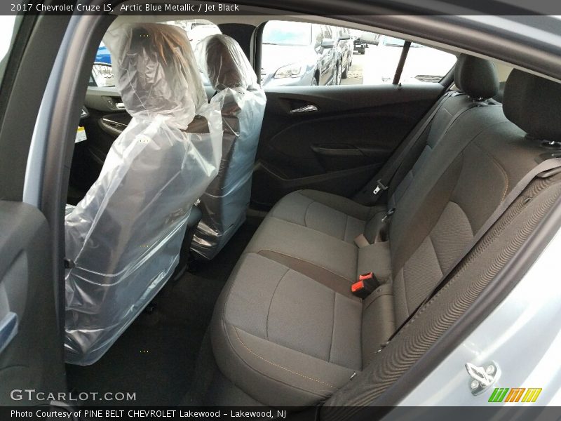 Arctic Blue Metallic / Jet Black 2017 Chevrolet Cruze LS